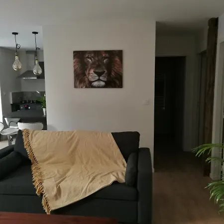아파트 Becosy Valbenoite